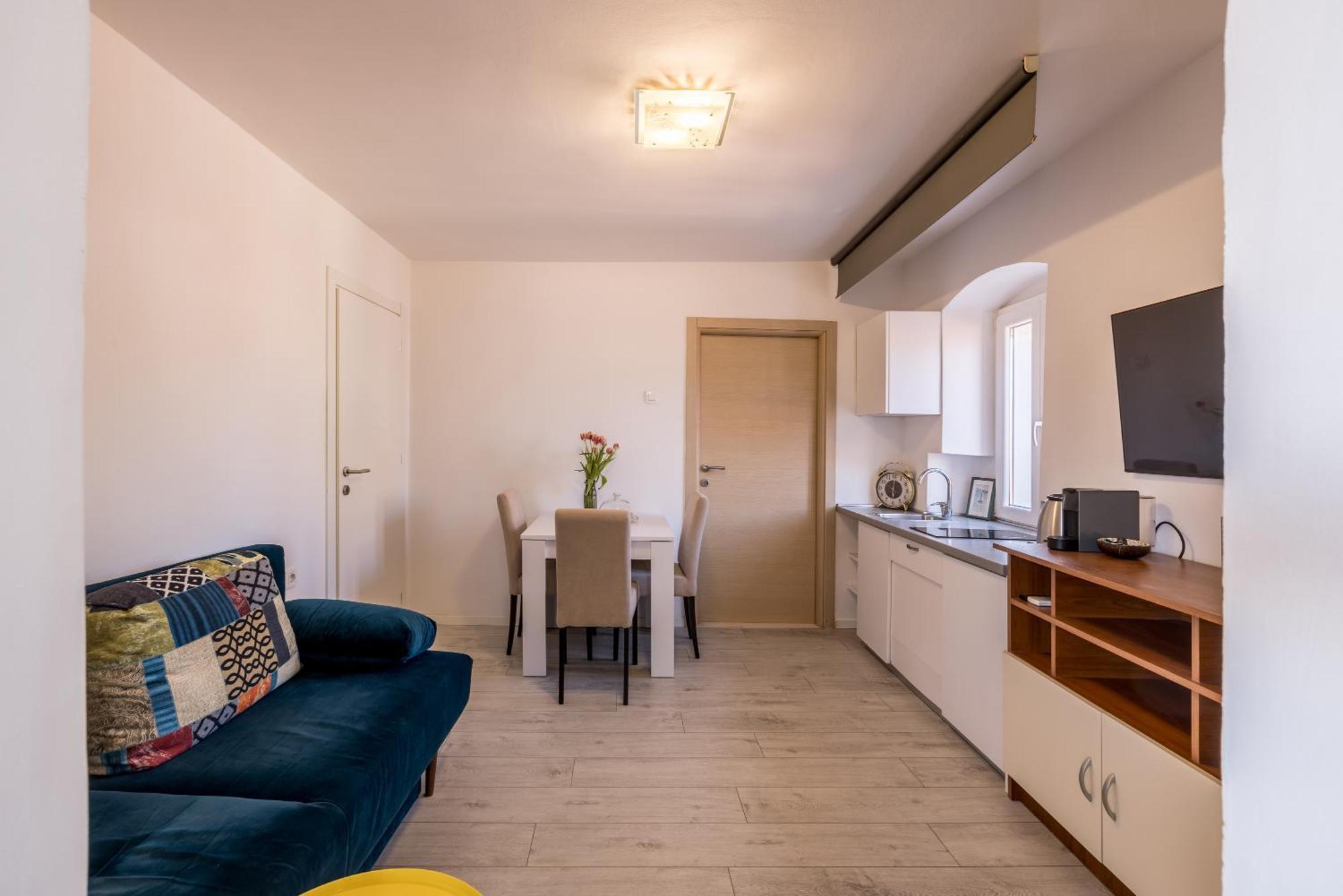 Split Central City Apartment エクステリア 写真