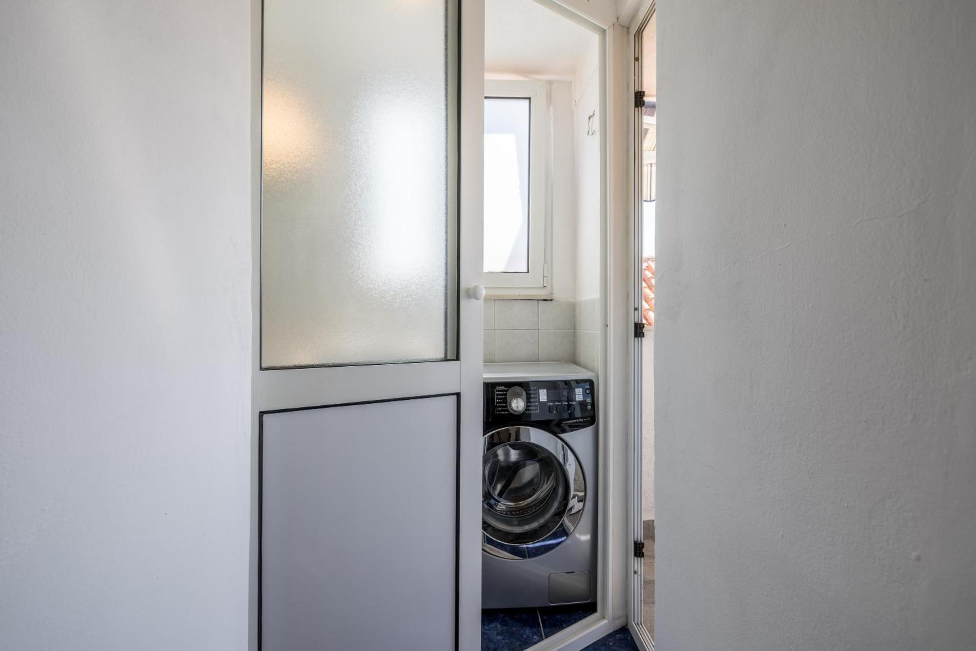 Split Central City Apartment エクステリア 写真
